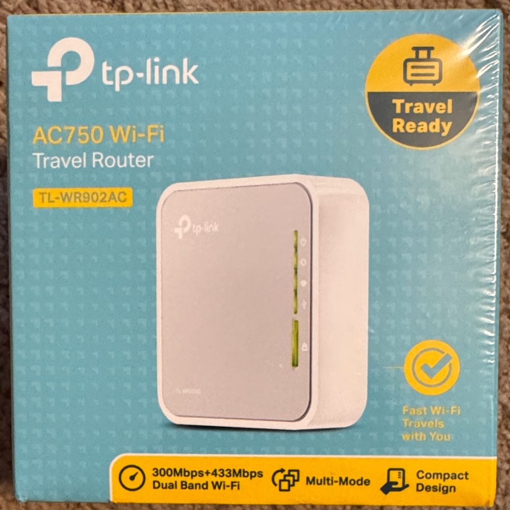 TP-Link AC750 Travel Router - White with Green Accents